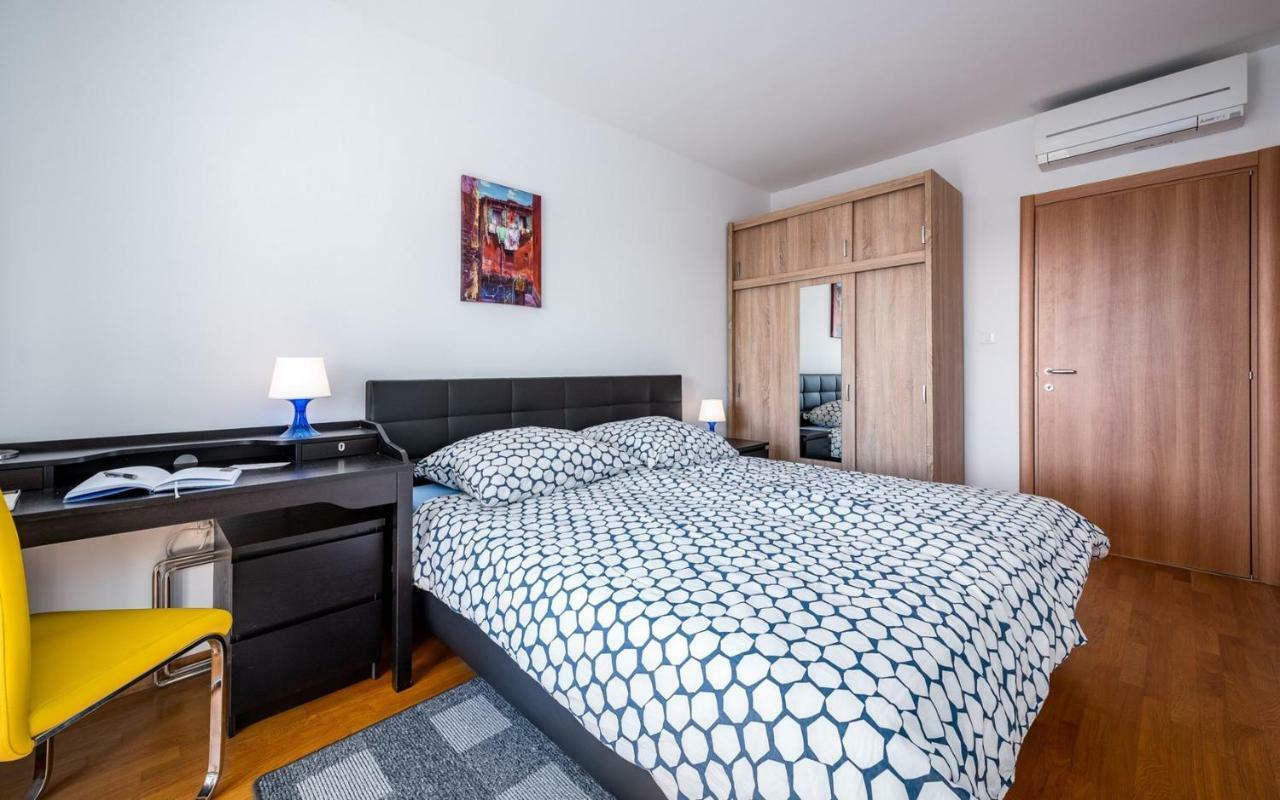 Laura House With Apartment Ουμάγκ Εξωτερικό φωτογραφία